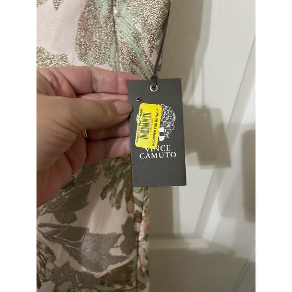 Vince Camuto blush metalic Jacquard Pleated Cap Sleeve Fit & Flare Dress, Sz 14 - Picture 8 of 12